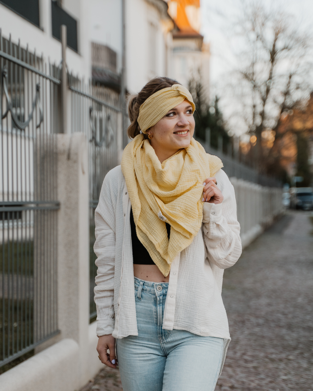 Musselin-Halstuch Erwachsene • Soft Yellow - hutch&putch GmbH