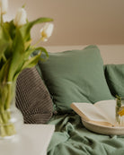 Musselin-Sofakissenbezug "Adela" • Eucalyptus - hutch&putch GmbH